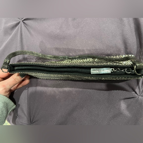 Flawless Whiting and Davis Evening Bag - Picture 4 of 5